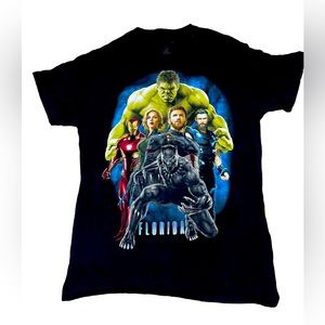 Black marvel t-shirt for boys size 34/36